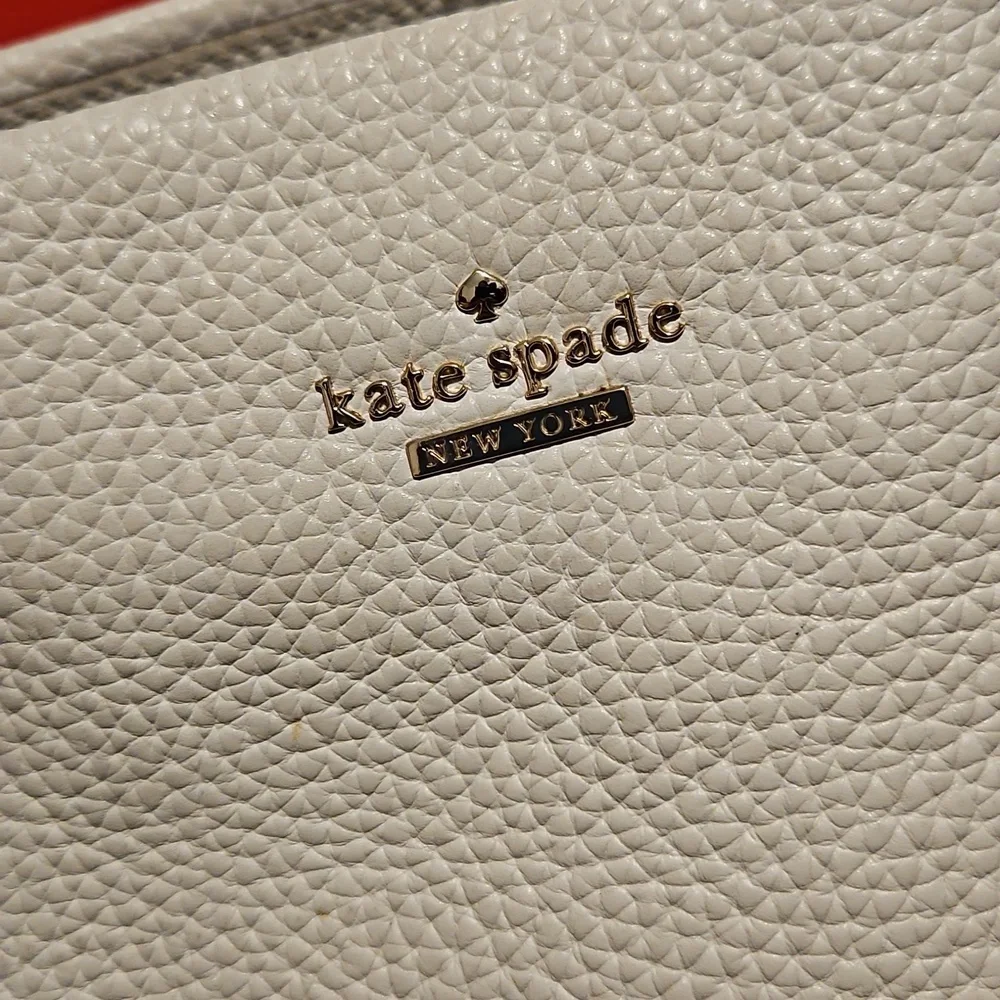 Kate Spade Holden Street Cream‎ Textured Tote Leather Bag